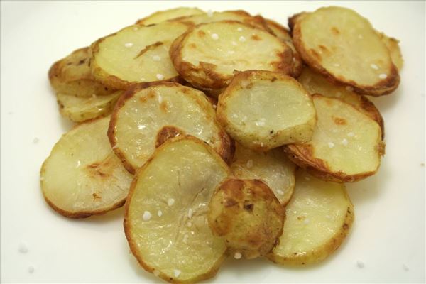 Ovnstegte kartoffelskiver