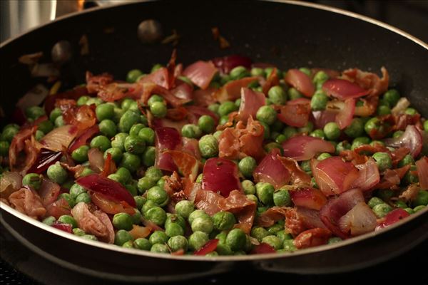 Rødspætte med parmaskinke