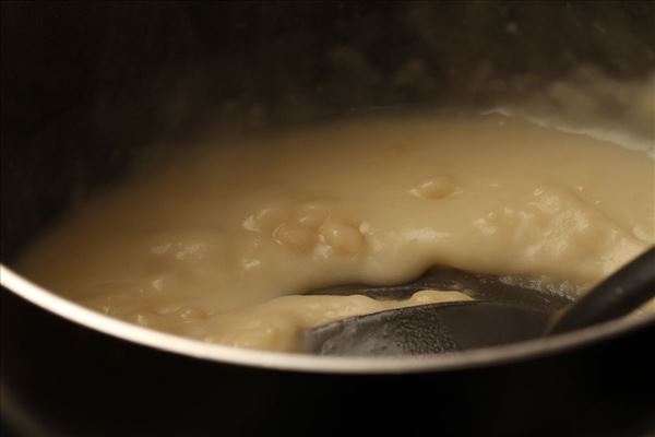 Aspargessuppe med kødboller