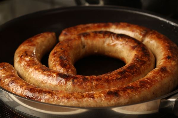 Medisterpølse med grønkål og kartofler