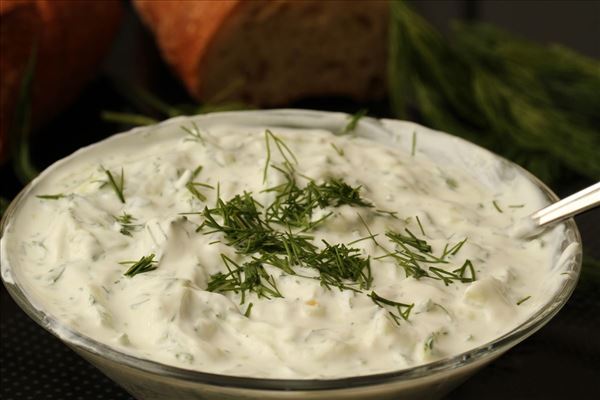 Tzatziki med dild