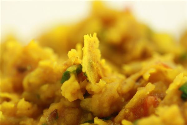 Daal Tarka, gule linser (Indien)