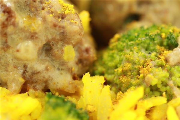 1001 nats kødboller med rispilaf og broccoli