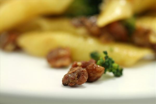 Pasta gorgonzola med bacon og valnødder
