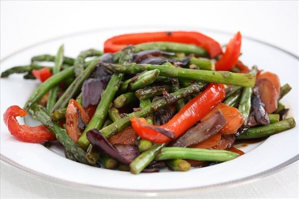 Stir fry grøntsager med østerssauce