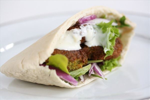 Falafel af grønne ærter