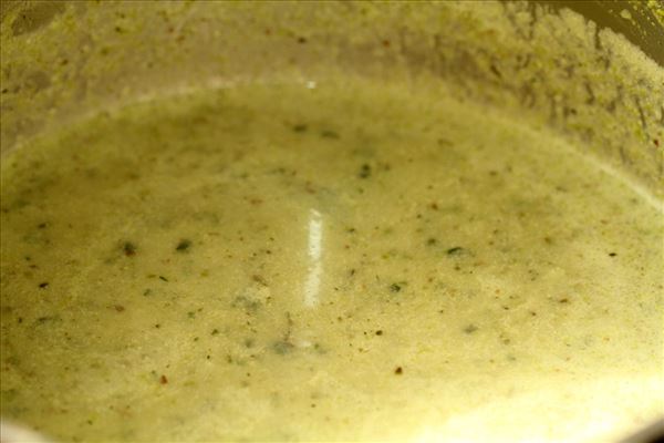 Squashsuppe med hvidløgsost