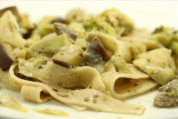 Italiensk kalvekødsfad med frisk pasta