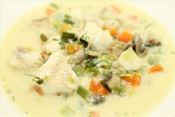 Fiskesuppe d´ luxe med grønsager