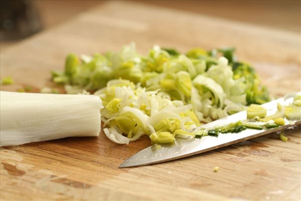 Pasta-æggekage med skinke