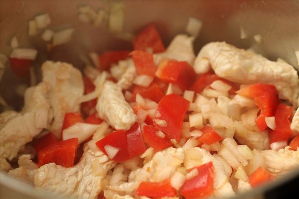 Peberfrugtsuppe med kalkun