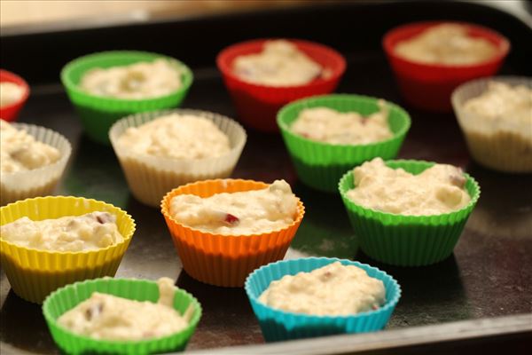 Rabarbermuffins med marcipan og citron