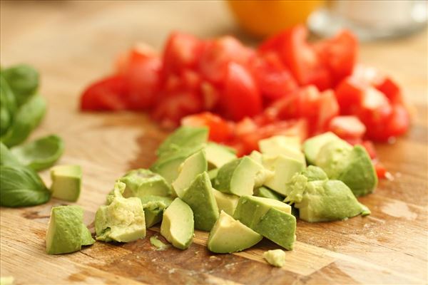 Avocado-tomatsalat