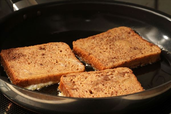 French toast med jordbær og melon