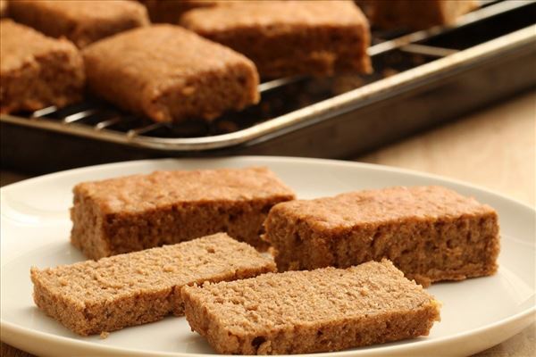 Hjemmelavet minirugbrød - gode til børn