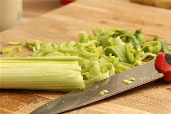 Persillerodssuppe med porre og kartoffel