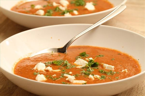 Linsesuppe med kanel og feta